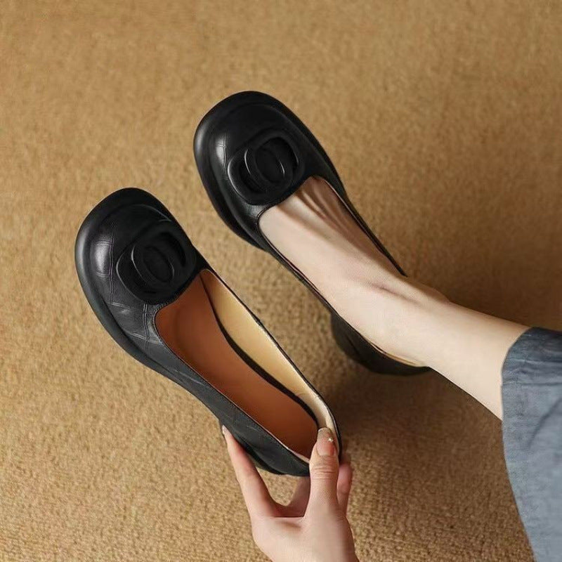 👠【Ograniczona oferta 50%】【35-40】Nowe wygodne skórzane buty 2025 👠 Retro obcas 5 cm 🌟 Eleganckie i uniwersalne-4253216