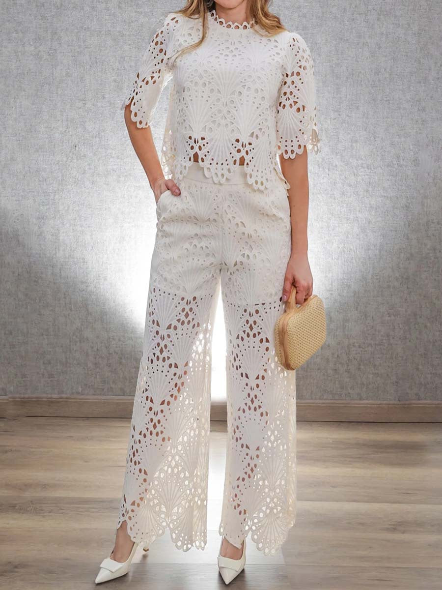 Costum din dantelă cu mâneci petale brodate și scobite-4031325